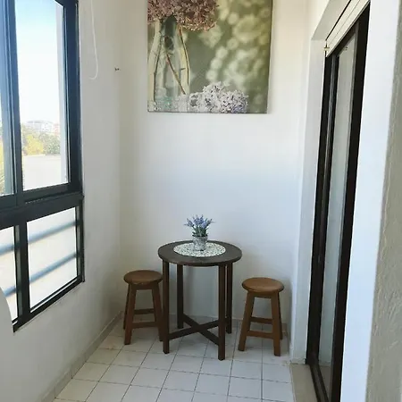 Carmix - Silhueta Citadina Apartment